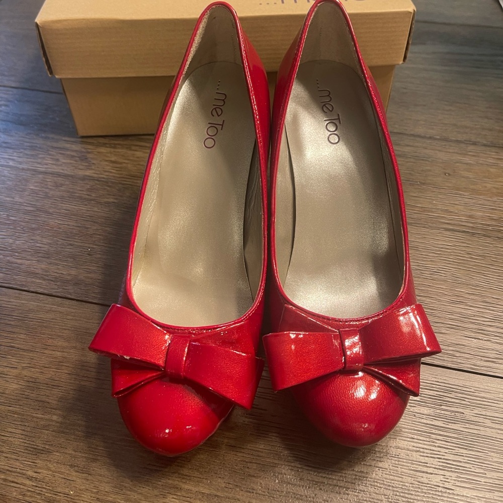 Me too red wedges
